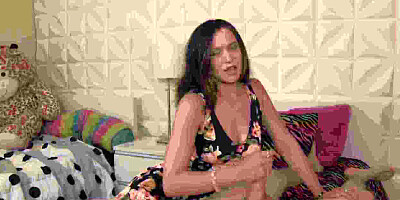 Tiffany Star - Handjob Lessons - TeenTugs