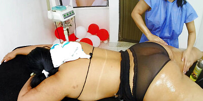 I pay the maid and let herself be massaged