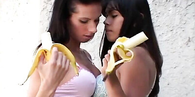 Delicious Shannon's big ass trailer