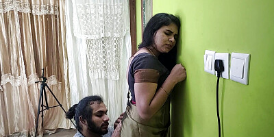 Vaishnavy ass lick in saree by Sharun Raj, Mallu couple hot saree ass romance, Hot girl ass kiss and rub by mallu boy, Romance