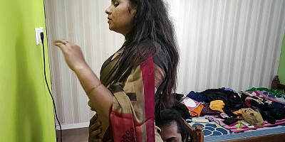 Vaishnavy ass lick in saree by Sharun Raj, Mallu couple hot saree ass romance, Hot girl ass kiss and rub by mallu boy, Romance