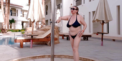 Granny Cougar Seduces In Bikini And Sexy Lingerie Compilation
