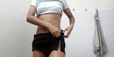 Mature Assamese Lady Fingering Pussy