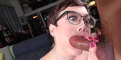 Jade Valentine - Storytime Suck Off