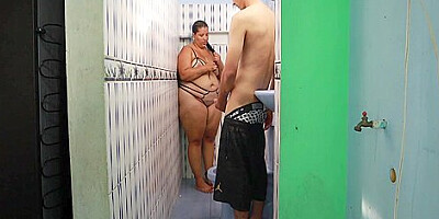 Chica De Gran Culo Folla En El Bano Con De Gran Verga 15 Min