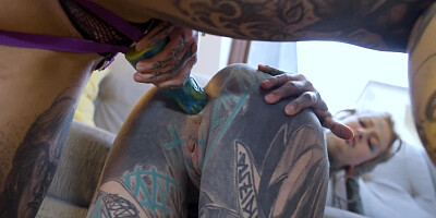 Inked babes Anuskatzz and Nux Vomica are strap-on fucking