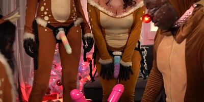 A Real Reverse Gang Bang pegging Rudolph's Rear