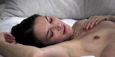 Athletic and skinny chick Katrina Colt rammed in the missionary pose