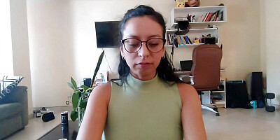 I meet a hot and very flirtatious latina guide in the botanical gardens ending in huge facial cumshot