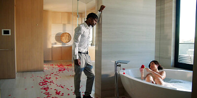 BLACKED Dreamgirl GF Kimmy Does The Splits On Her BF',s BBC