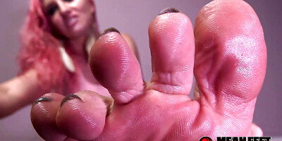 Extra Horny Sarah DiAvola Convinces You To Wank With Her