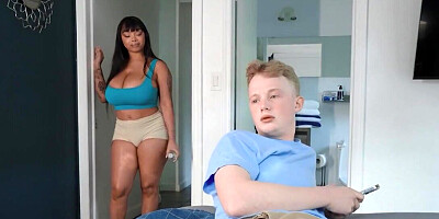 Advoree is going to feed him her boobs and pussy first