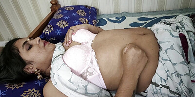 Saree hot chocolate lick from body romance by Vaishnavy and Sharun Raj, Mallu hot couple saree romance, Indian couple hot love