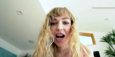 Blonde makes cute facial expressions while receiving big pecker
