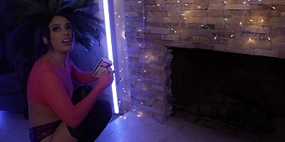 Butted female lights fire in young man's pants and in the chimney