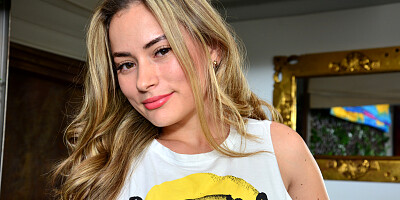 Angel Ruiz eats Anastasia Rey's pussy and fucks her