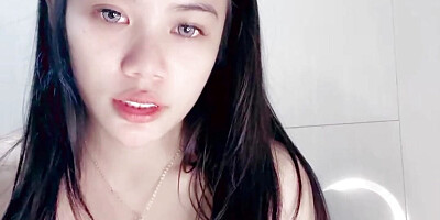 Asian slut spread pussy to get attention