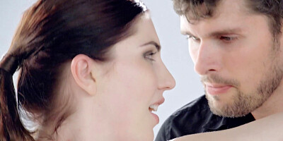 Kristof Cale in a performative XXX scene with Mia Evans