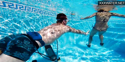 Polina's public teen (18+) video by Underwater Show