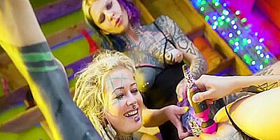 23 11 07 Anuskatzz Serpienta And Illuz Big Toys Xxx 1080p