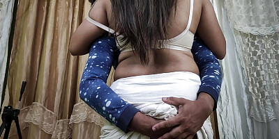 Under skirt and bra hot romance with bra removal and hot boobs suck press romance of Vaishnavy and Sharun Raj, Mallu hot couple