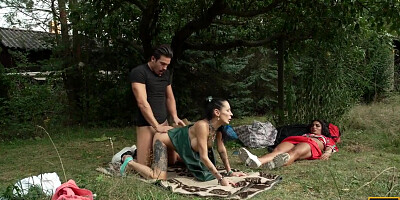 Adrenaline: Fear The Tush - Valentina Sierra