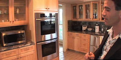 Young beauty Melanie Rios seduces married man before facial