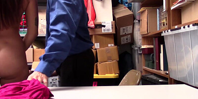 Karlee Grey in Case No. 2568754 - Shoplyfter
