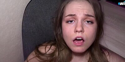 HORNY COLLEGE GIRL CAN'T WAIT TO BE FUCKED - Silvia Wise