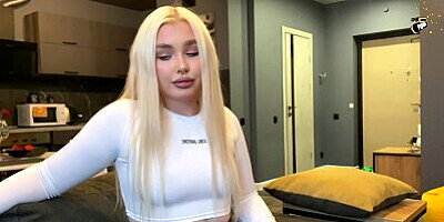 Jealous stepsister doesn't want to share my dick with another