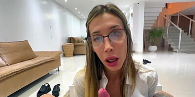 Psicologa prueba esperma de paciente impotente. Primera sesi n