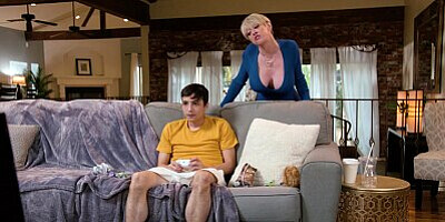 ADULT TIME - Huge Naturals MILF Dee Williams Fucks Stepson's Vibrating Controller While He Plays!