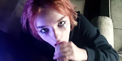 NAUGHTY BEAUTY GIVES ROUGH BLOWJOB