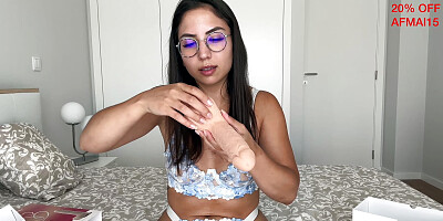 This stretching dildo just feels so good!