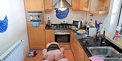 Miss Squirting - Wife Fucks Chef In Cooking Class And Cums Multiple Times