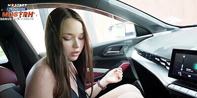 Fucked his stepsister after the party - Valeria Sladkih