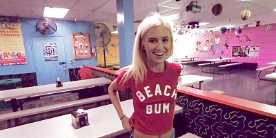 Kiara Cole gets her pussy worked after going to the skating rink - BangRealTeens