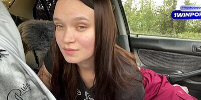 Stepbrother Helps Stepsister Record Her New Blog For Followers