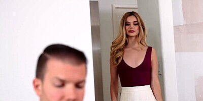 Seed Seeking Molly Little Tempts Stepbro Taunting Him To Leave a Huge Load in Her