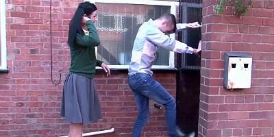 Gina Jameson In Bartender Gets A Taste Of Customers Cock For