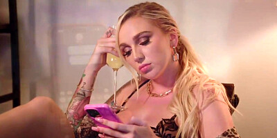 Busty Blonde Loves To Fuck - Kendra Sunderland And Chris Diamond