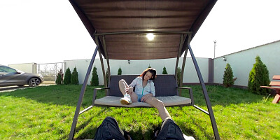 Nature',s Embrace: Skinny Couple',s Outdoor Passion
