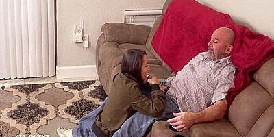 Tiny Sex Freak Freya Von Doom Visits Stepdad And New Wife - Aitsfs1: /4 19 Min