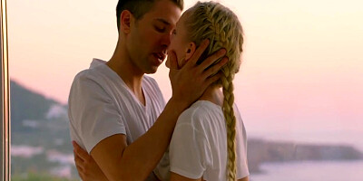 Emily Cutie In Super Horny Model Gets Ga On A Shoot 12 Min