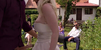 Tomas Fuk And Vera Jarw - Never Piss Off A Bride