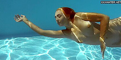 Sofie Otis In Small Tits Blonde Babe Swimming