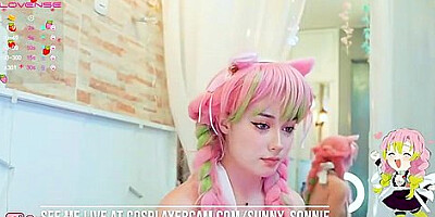 Who Is The Cosplayer?
