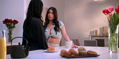 Vixenplus Teacher Anissa Gives Student 18+ Violet A Sexy Lesson