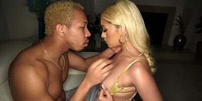 Royally Shagging - Ricky Johnson And Emily Batts