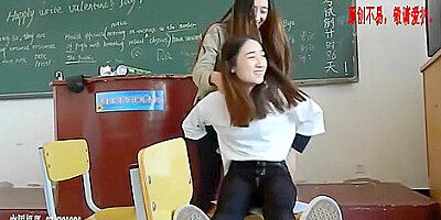 schoolgirl 18+ Fake twins Feet - Fetish